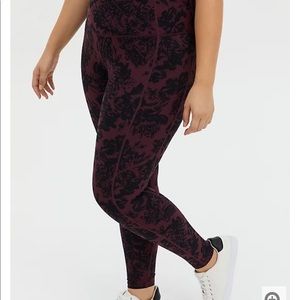 Burgundy torrid active leggings